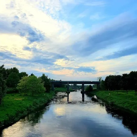 בית נופש Riverside *